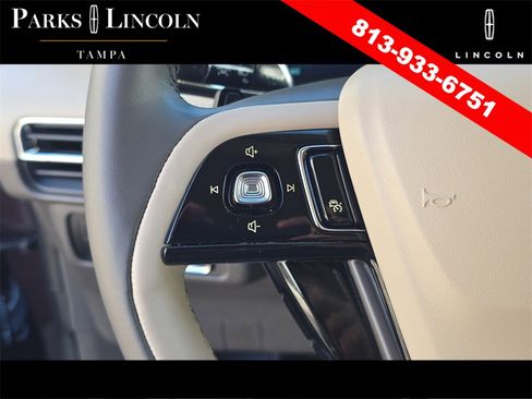 Certified 2023 Lincoln Corsair Reserve image 29