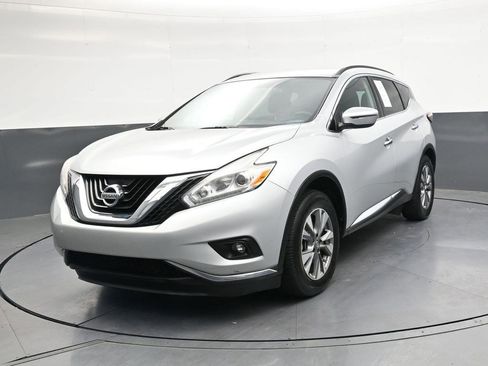 Used 2017 Nissan Murano SV image 8