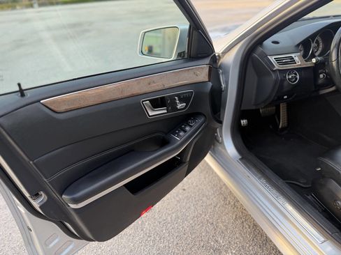 Used 2014 Mercedes-Benz E 350 4MATIC Sedan w/ Premium 1 Package image 14