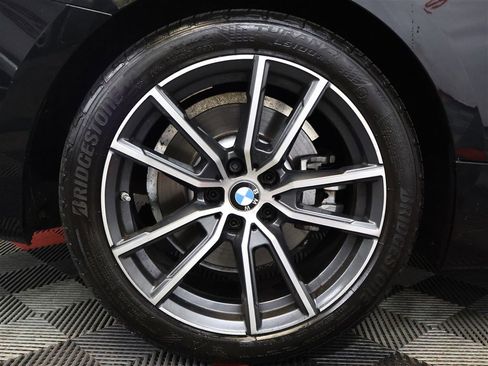 Used 2022 BMW 430i xDrive Convertible w/ Premium Package image 22