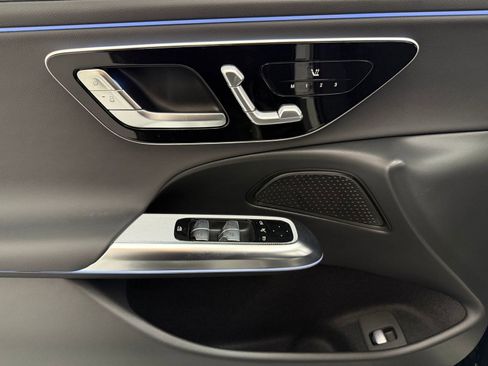 New 2026 Mercedes-Benz E 350 Sedan image 12