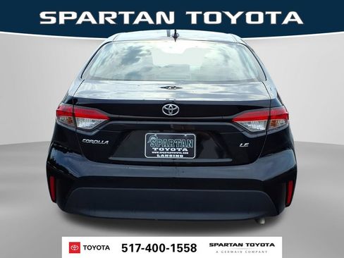 Used 2024 Toyota Corolla LE FWD image 8