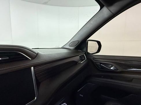 Used 2023 GMC Yukon Denali w/ Max Trailering Package image 13