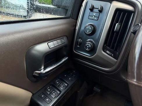 Used 2016 GMC Sierra 2500 Denali w/ Duramax Plus Package image 23