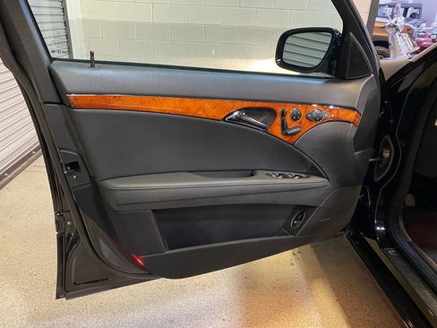 Used 2008 Mercedes-Benz E 350 Sedan image 32