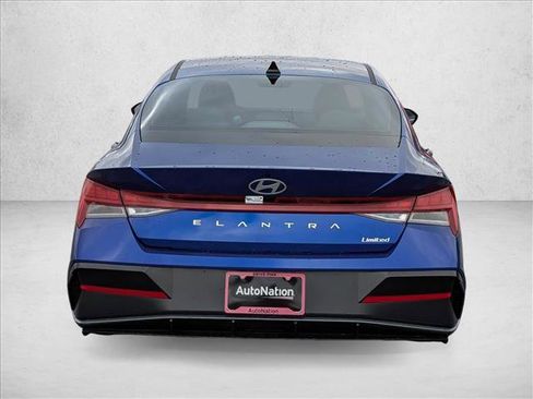 New 2026 Hyundai Elantra Limited FWD image 6