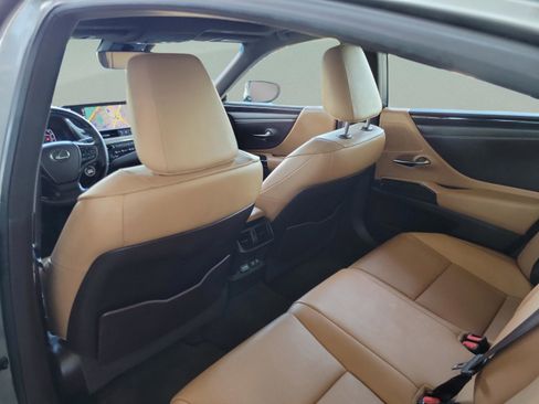 Used 2020 Lexus ES 350 w/ Premium Package FWD image 27