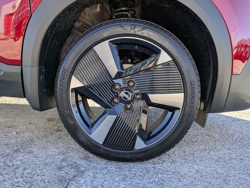 New 2026 Nissan Kicks SR image 11