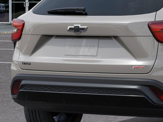 New 2026 Chevrolet Trax RS w/ Driver Confidence Package FWD image 14