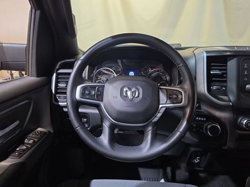 Used 2021 RAM 1500 Big Horn AWD/4WD image 11