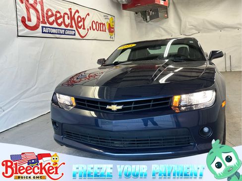 Used 2015 Chevrolet Camaro LT image 1