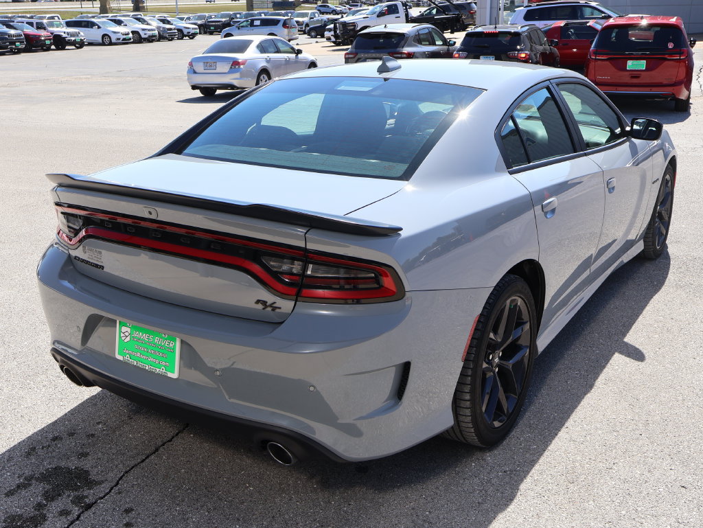 Used 2020 Dodge Charger R/T w/ Blacktop Package RWD image 5