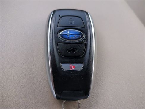 Used 2018 Subaru Outback 2.5i Limited w/ Popular Package #2 image 29