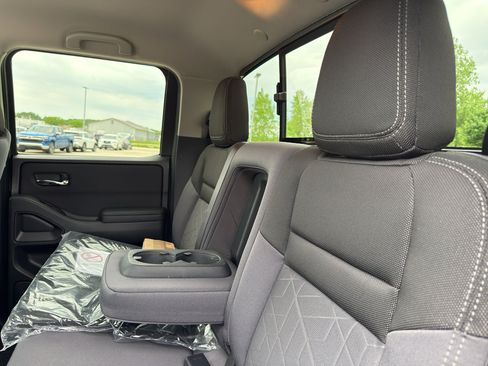 New 2026 Nissan Frontier SV AWD/4WD image 34