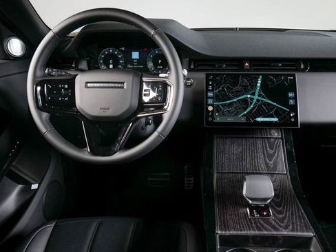 New 2025 Land Rover Range Rover Evoque Dynamic SE AWD/4WD image 11