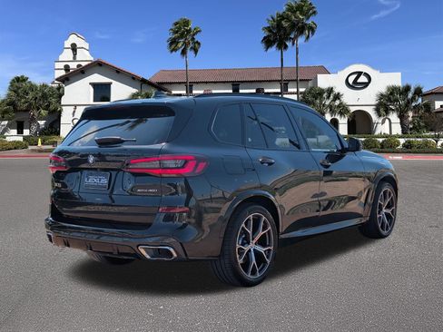 Used 2022 BMW X5 xDrive40i w/ M Sport Package AWD/4WD image 2