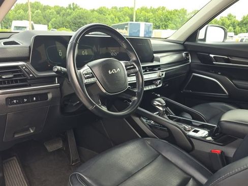Used 2024 Kia Telluride S w/ S Sunroof Package FWD image 27