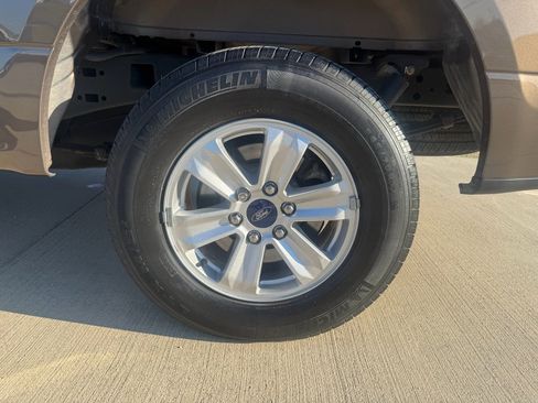 Used 2016 Ford F150 XLT image 31