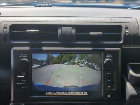 Used 2022 Toyota GR86 Premium w/ ALL Weather Mat Package (TMS) RWD image 12