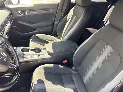 Used 2023 Honda Civic Sport image 13