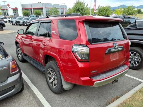Used 2019 Toyota 4Runner TRD Off-Road Premium AWD/4WD image 3