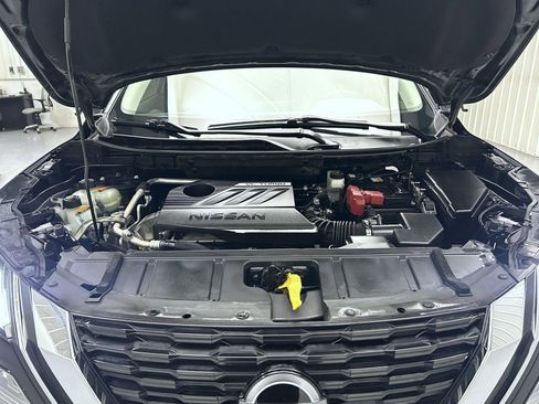 Used 2023 Nissan Rogue SV image 24