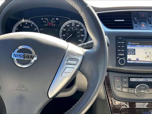 Used 2014 Nissan Sentra SL w/ Premium Package FWD image 19