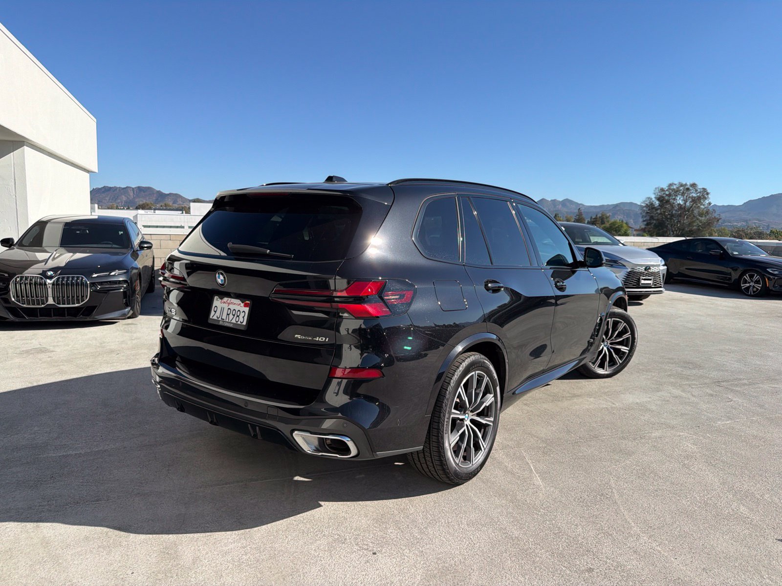 Certified 2024 BMW X5 sDrive40i w/ M Sport Package RWD image 4