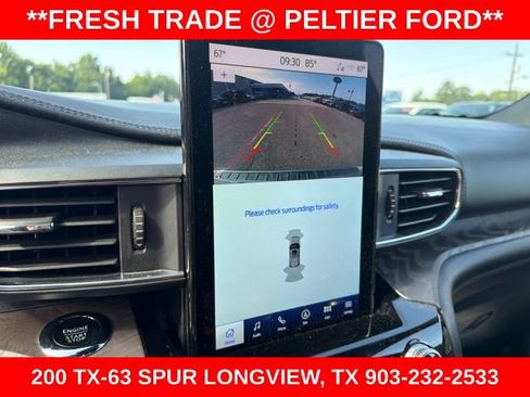 Used 2024 Ford Explorer Platinum w/ Technology Package AWD/4WD image 13
