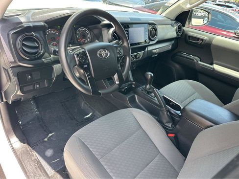Used 2022 Toyota Tacoma SR RWD image 16
