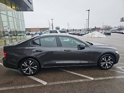 Used 2024 Volvo S60 B5 Core image 6