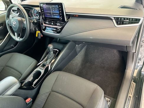 Used 2020 Toyota Corolla SE w/ Carpet Mat Package (TMS) FWD image 17