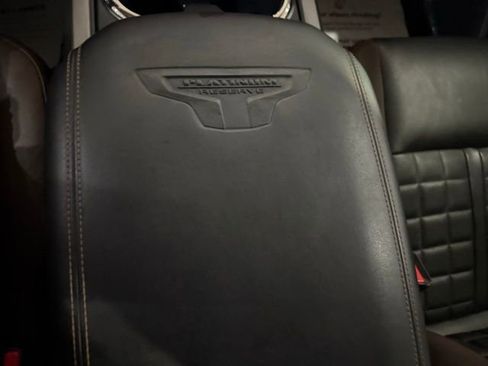 Used 2017 Nissan Titan Platinum Reserve image 22