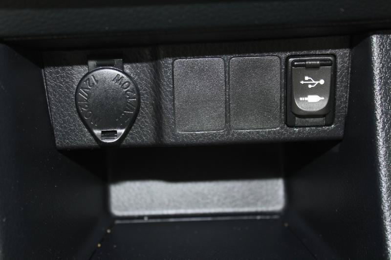 Used 2014 Toyota Corolla LE w/ Protection Package FWD image 27
