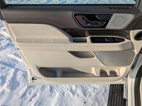Certified 2023 Lincoln Navigator Black Label image 13