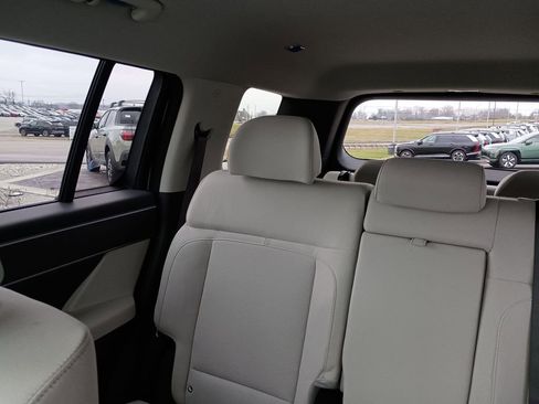 New 2026 Hyundai Santa Fe SE FWD image 12