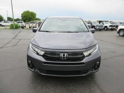 Used 2025 Honda Odyssey Elite image 13