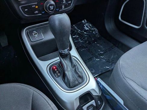 Used 2018 Jeep Compass Sport w/ Tech Group image 12