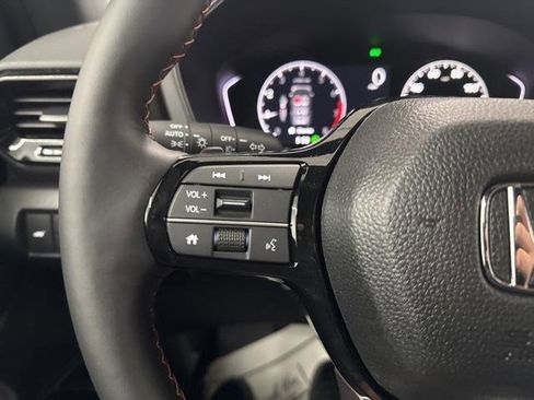 New 2025 Honda Pilot TrailSport image 31