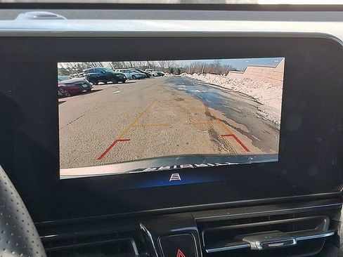 Used 2025 Chevrolet TrailBlazer RS w/ Convenience Package image 14