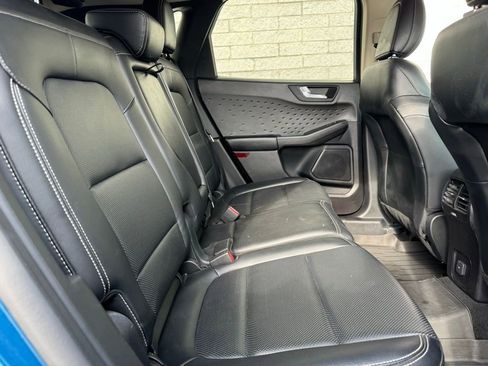 Certified 2020 Ford Escape SEL image 19