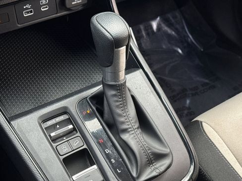 Used 2024 Honda CR-V EX image 17