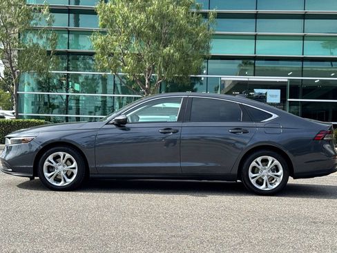 Certified 2023 Honda Accord LX image 7