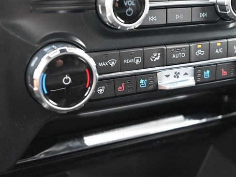 New 2025 Ford F150 Lariat w/ Equipment Group 501A Mid image 41