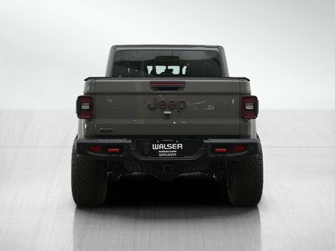 Used 2021 Jeep Gladiator Rubicon AWD/4WD image 4