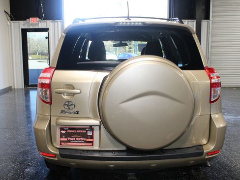 Used 2012 Toyota RAV4 FWD w/ Value Pkg image 3