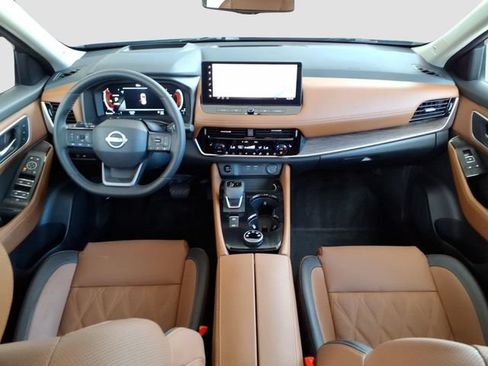 Used 2026 Nissan Rogue Platinum w/ Platinum Premium Package AWD/4WD image 34