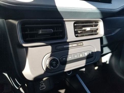 New 2025 Ford Maverick XL w/ 4K Tow Package image 21