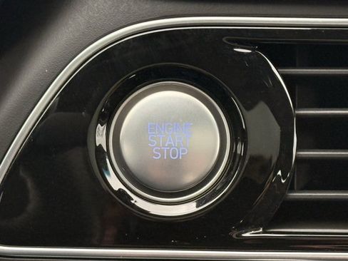 Used 2019 Genesis G70 2.0T Advanced w/ Elite Package image 37