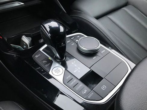 Used 2024 BMW X3 xDrive30i image 10